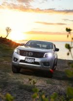 Nissan Navara ST Dual Cab 2020 года (AU)